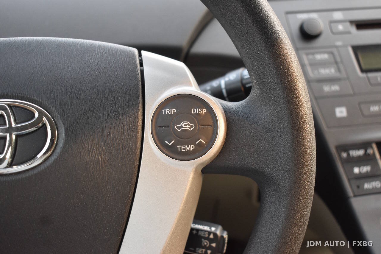 Used 2011 Toyota Prius Three FWD image 22