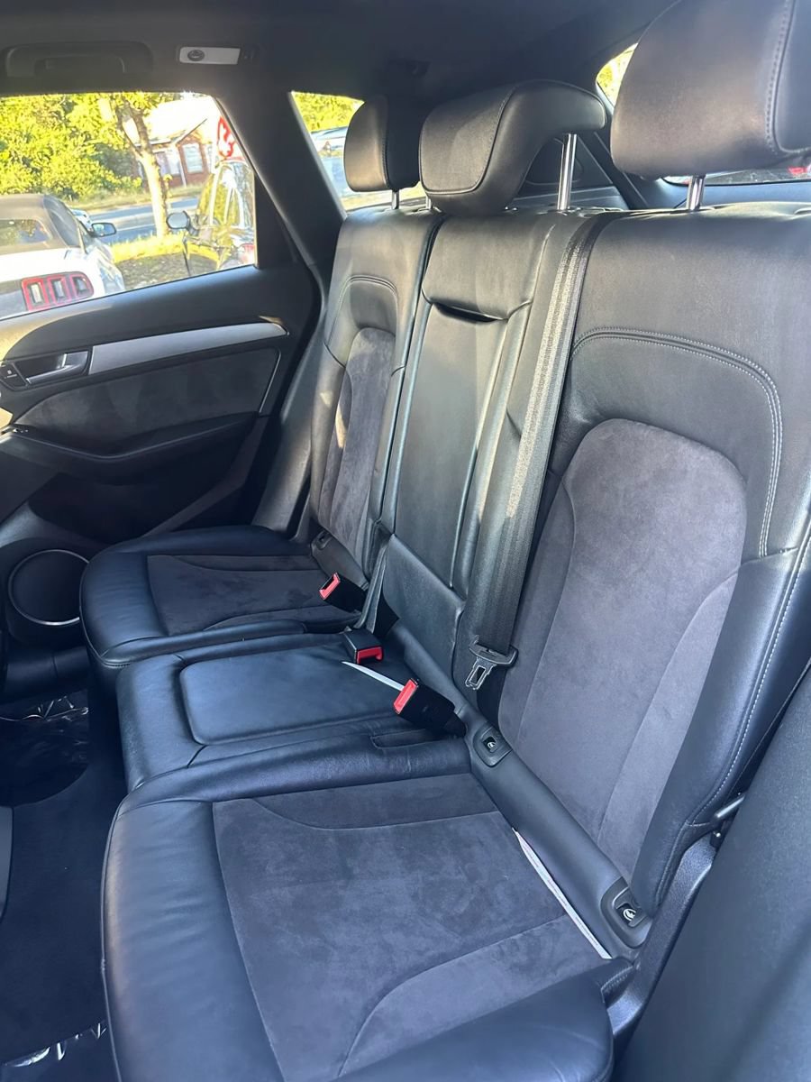 Used 2016 Audi SQ5 Premium Plus w/ Technology Package AWD/4WD image 16