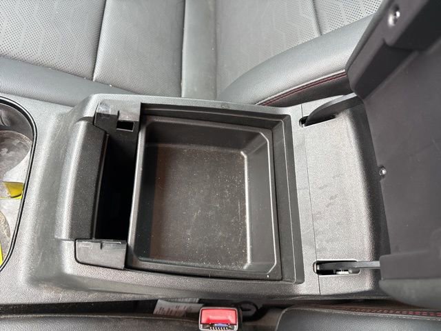 Used 2024 Chevrolet Colorado Z71 w/ Z71 Convenience Package 2 image 29