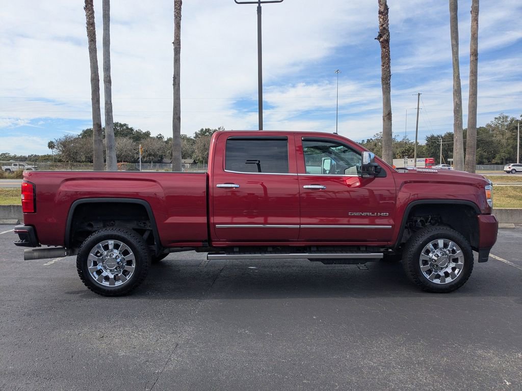 Used 2018 GMC Sierra 2500 Denali w/ Duramax Plus Package image 3