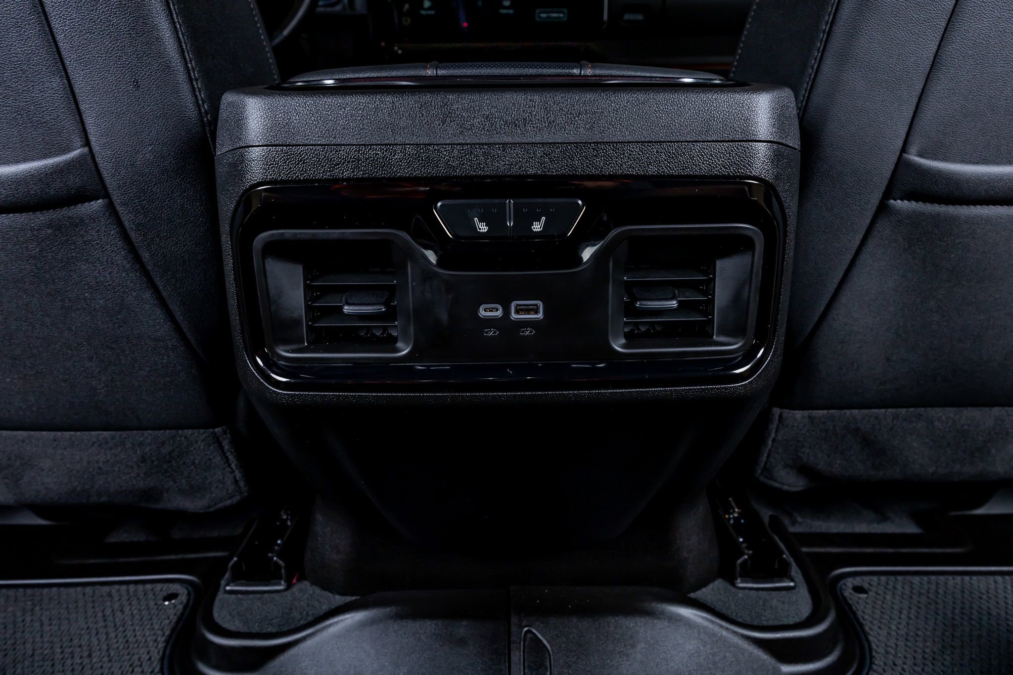 Used 2026 GMC Sierra 1500 AT4 w/ AT4 Premium Package AWD/4WD image 34