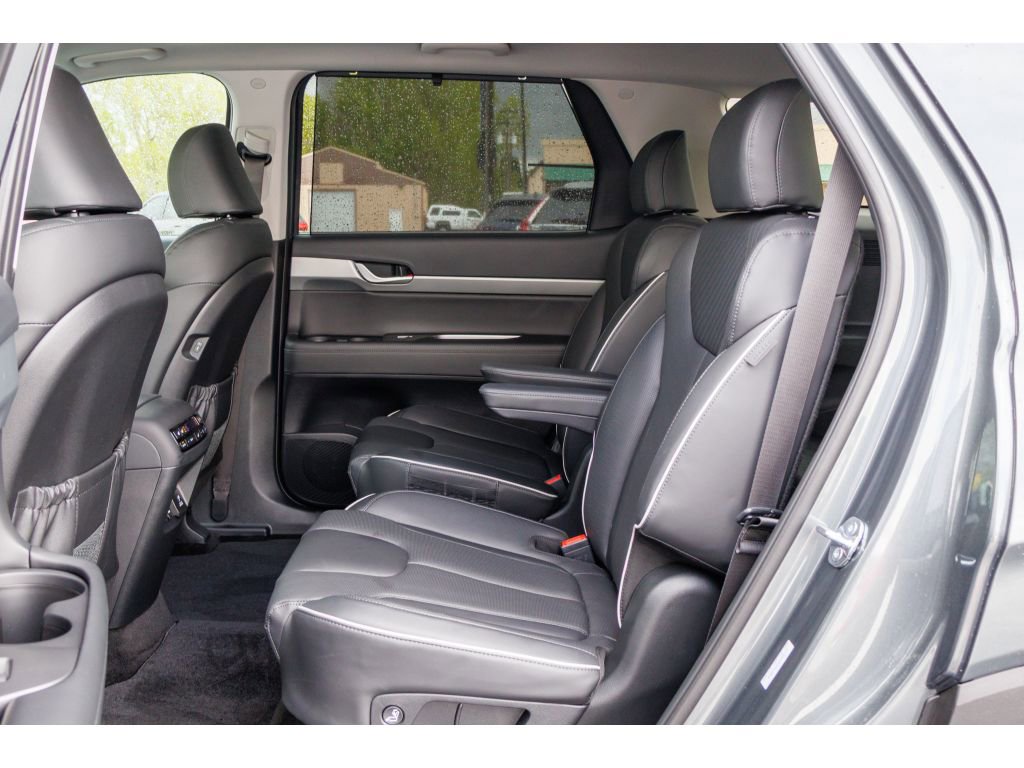 Used 2025 Hyundai Palisade SEL AWD/4WD image 13