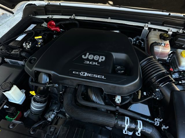 Used 2021 Jeep Wrangler Unlimited Rubicon w/ Dual Top Group image 39