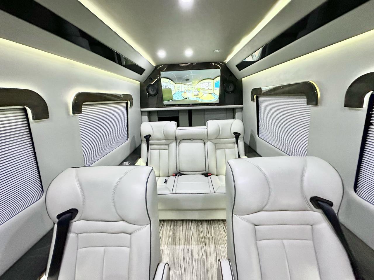 Used 2015 Mercedes-Benz Sprinter 2500 w/ Active Safety Plus Package image 7