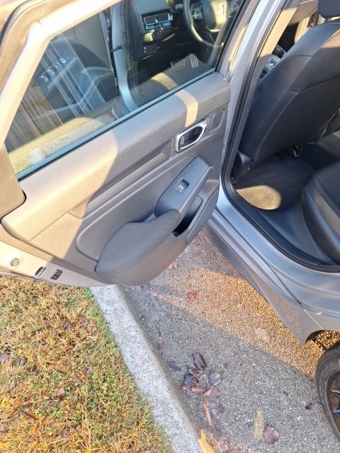 Used 2022 Honda Civic Sport image 11