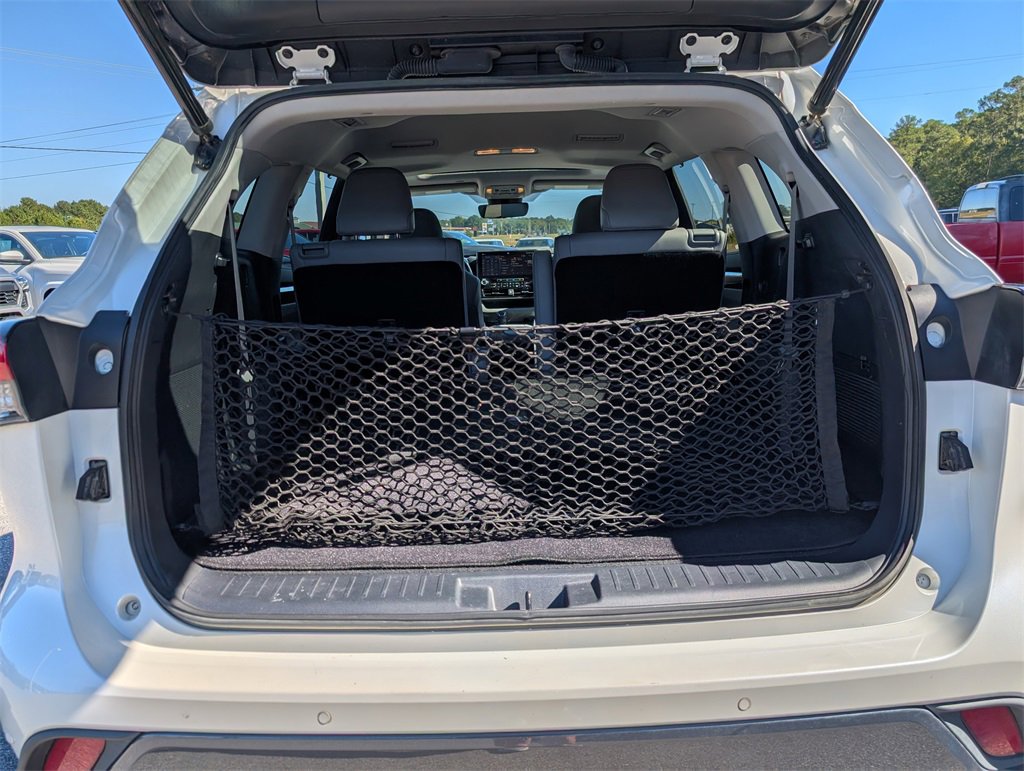 Used 2020 Toyota Highlander Limited image 31