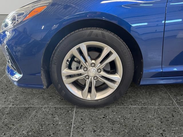 Used 2018 Hyundai Sonata Limited w/ Cargo Package FWD image 24