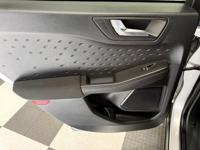 Used 2020 Ford Escape SE AWD/4WD image 18