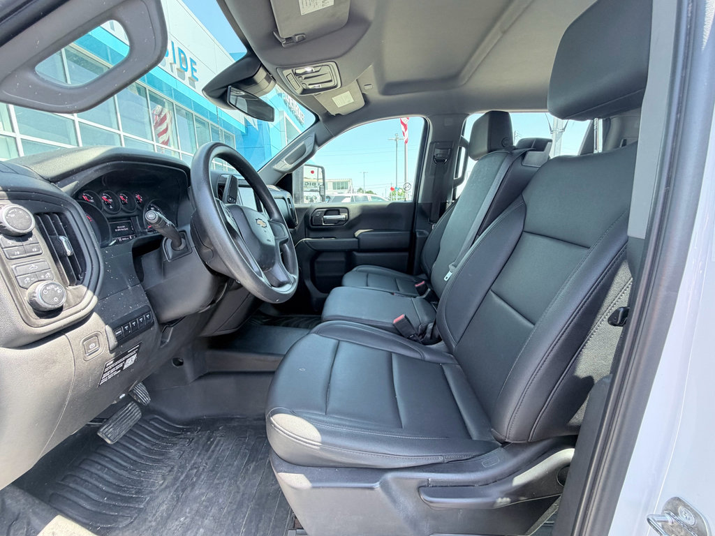 Used 2024 Chevrolet Silverado 3500 W/T w/ Snow Plow Prep Package AWD/4WD image 21