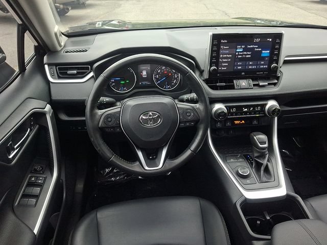 Certified 2022 Toyota RAV4 XLE Premium AWD/4WD image 16