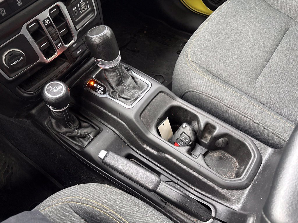 Used 2024 Jeep Wrangler Unlimited Sport AWD/4WD image 27