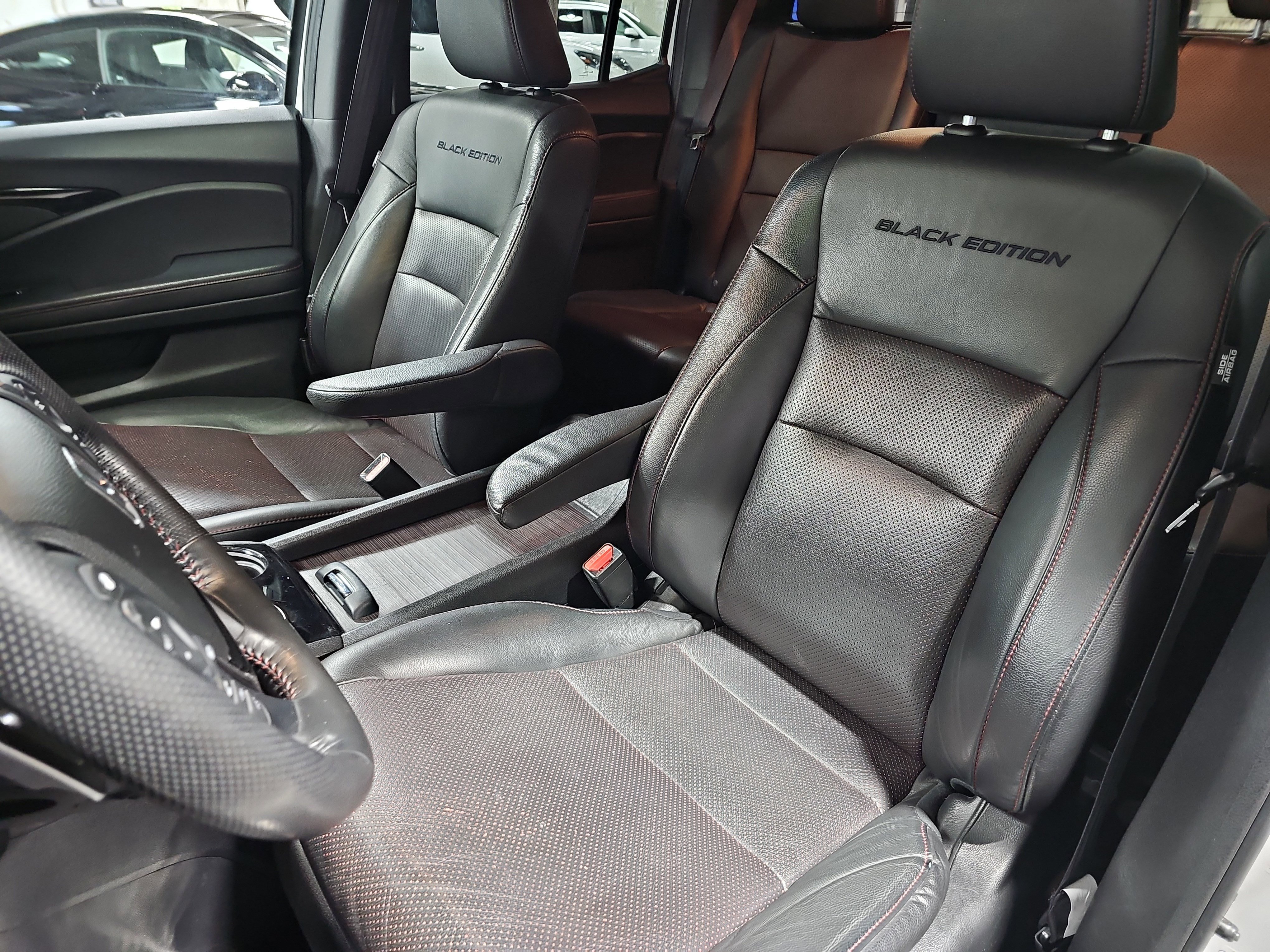 Used 2021 Honda Ridgeline Black Edition image 15