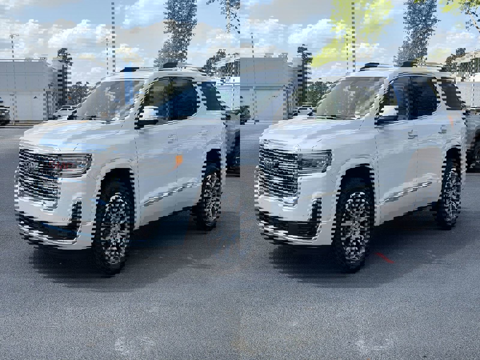 Used 2023 GMC Acadia Denali w/ Denali Technology Package image 5