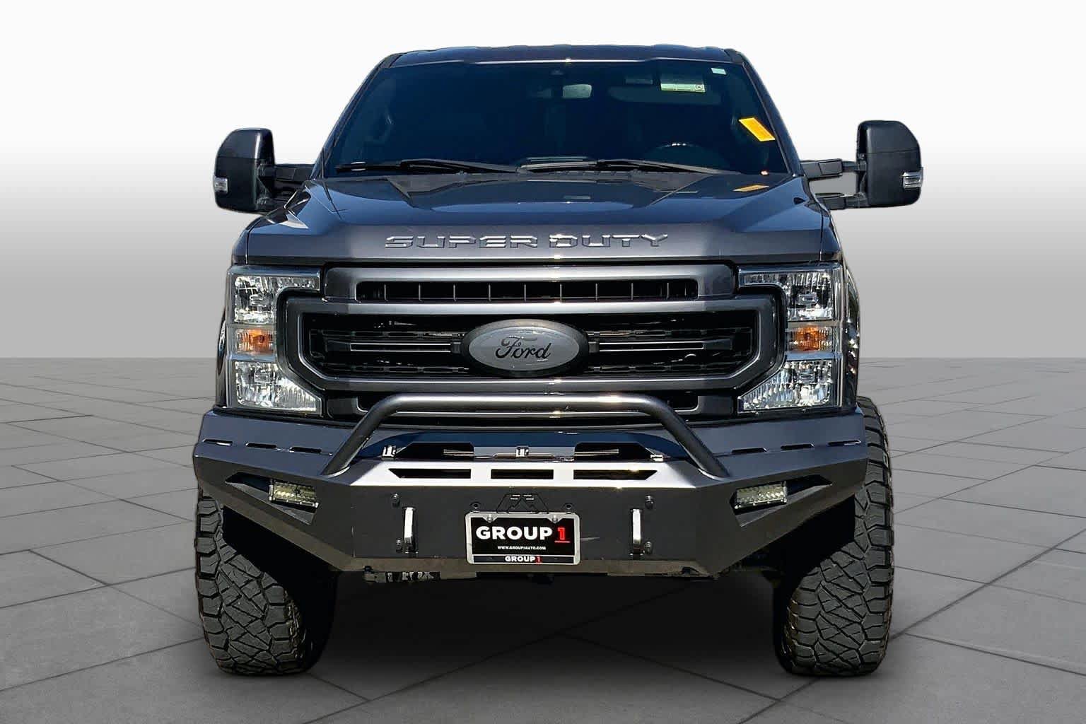 Used 2022 Ford F250 Lariat AWD/4WD image 4