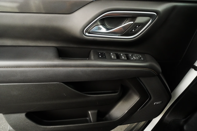 Used 2021 GMC Yukon XL AT4 AWD/4WD image 10