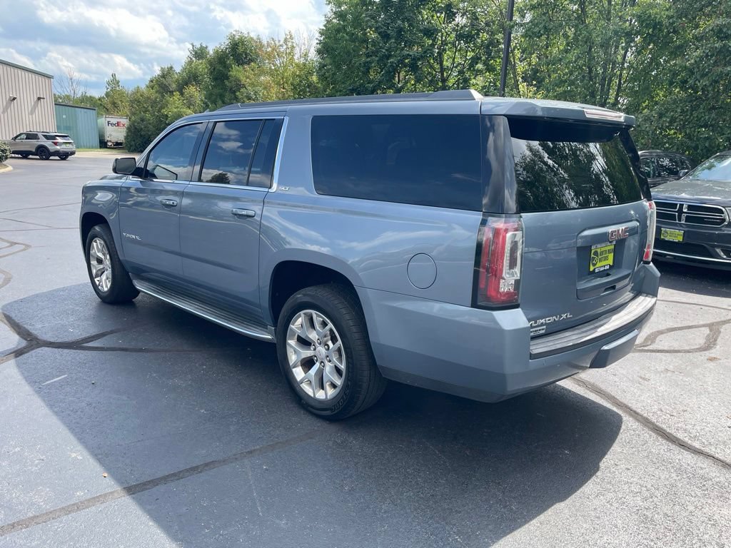 Used 2016 GMC Yukon XL SLT w/ Open Road Package AWD/4WD image 5
