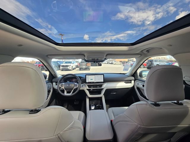 New 2026 Ford Explorer Active image 17