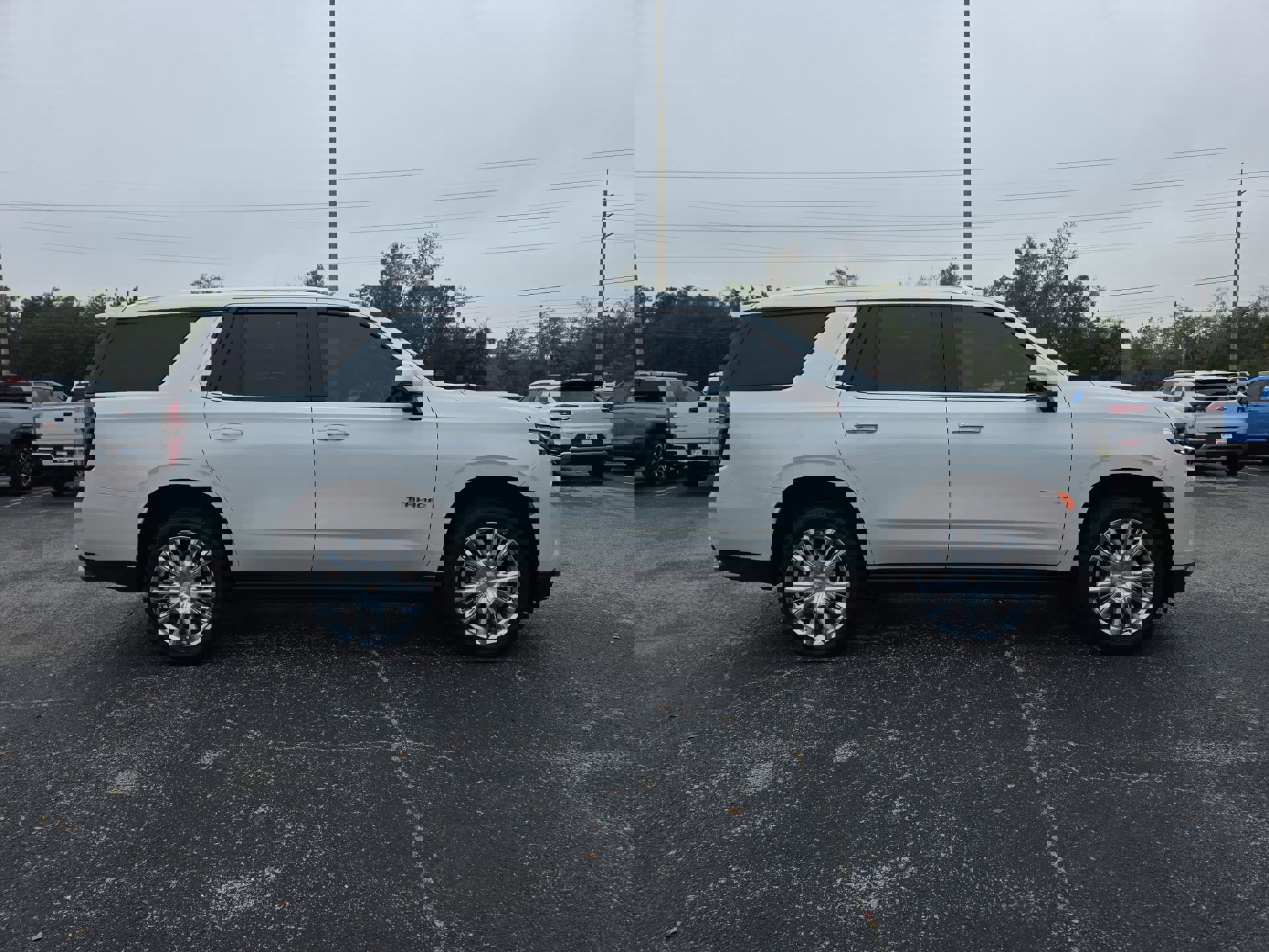 Used 2022 Chevrolet Tahoe High Country image 2