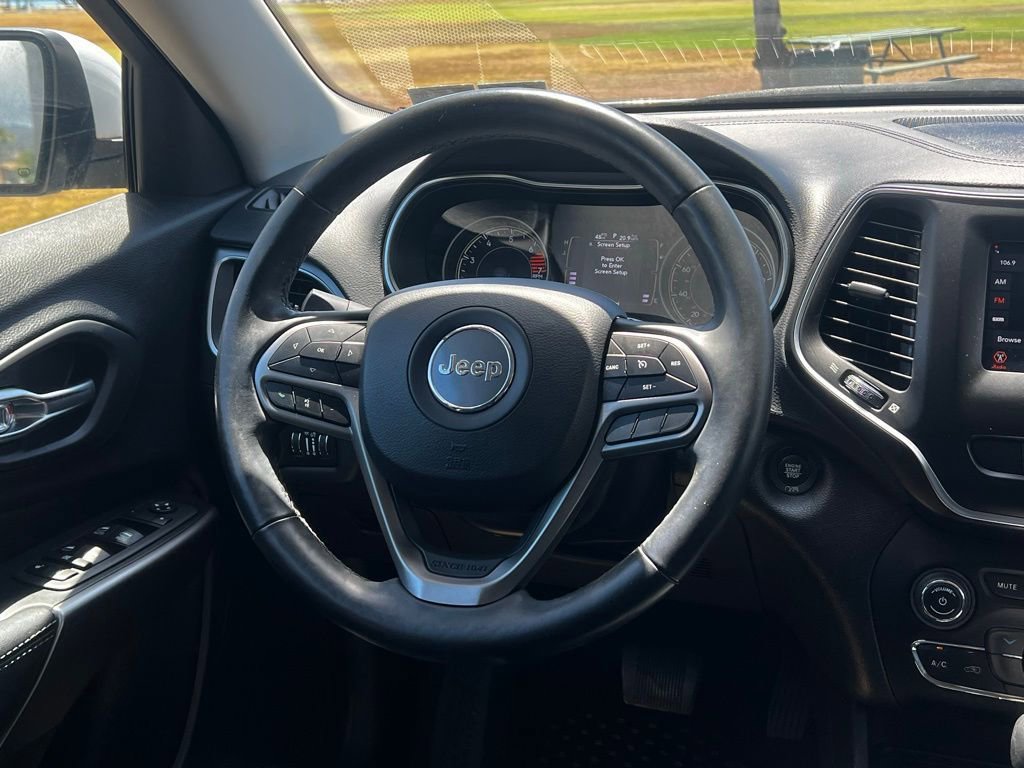 Used 2020 Jeep Cherokee Latitude Plus w/ Cold Weather Group AWD/4WD image 19