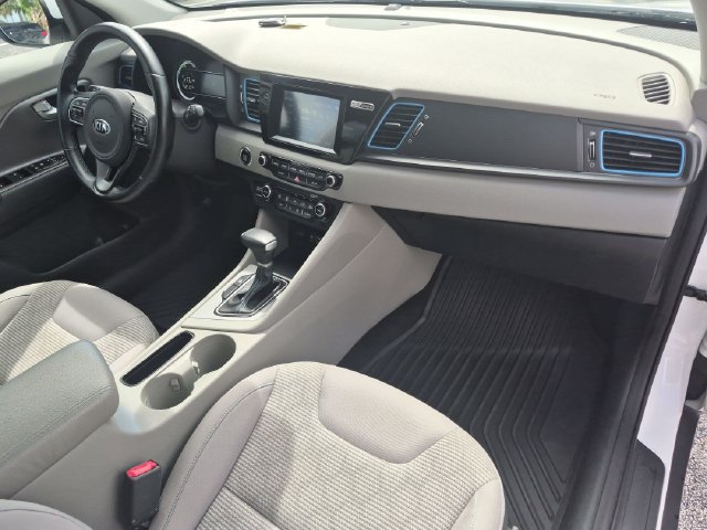 Used 2019 Kia Niro LX FWD image 26