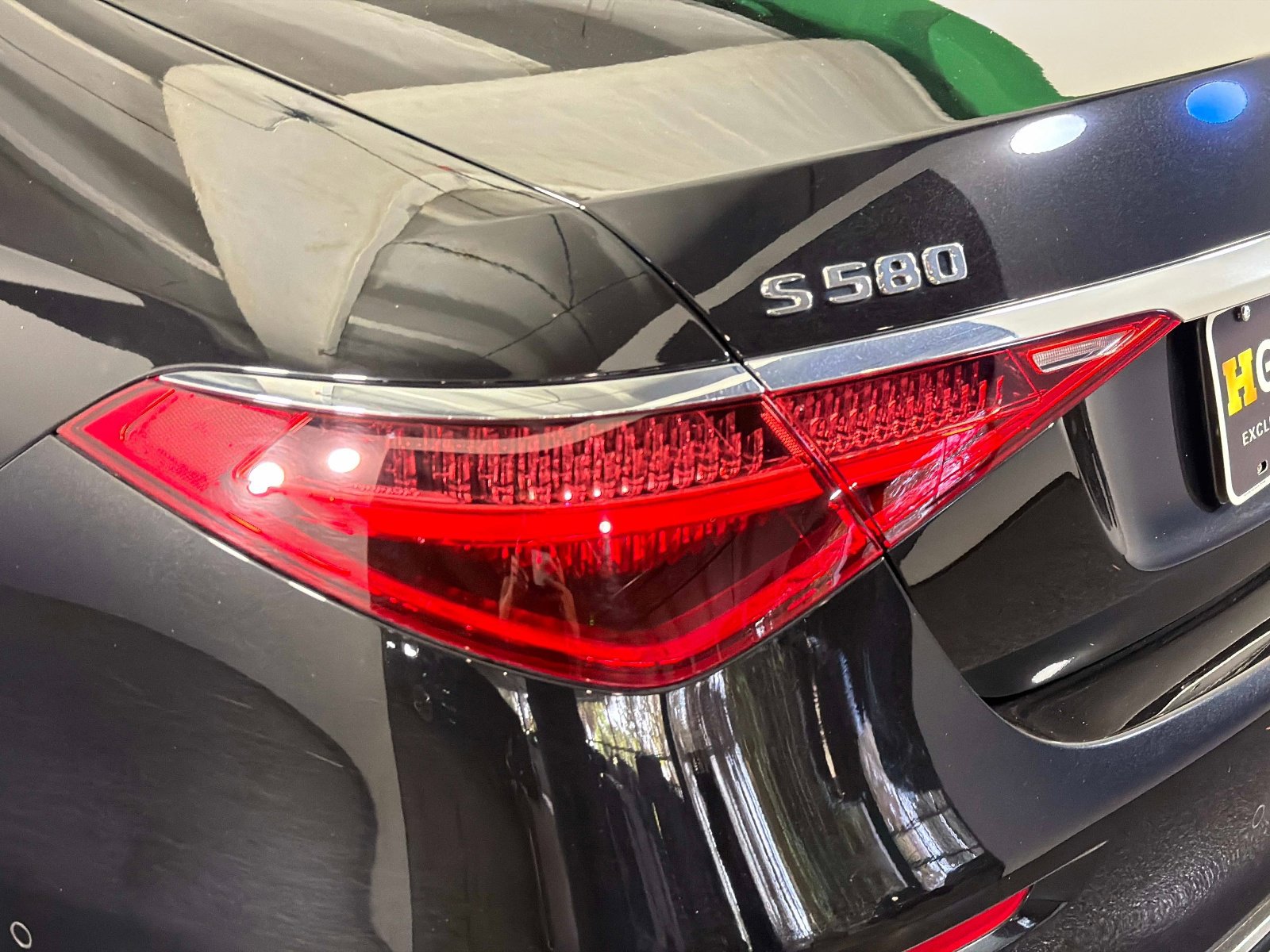 Used 2024 Mercedes-Benz S 580 4MATIC Sedan image 16