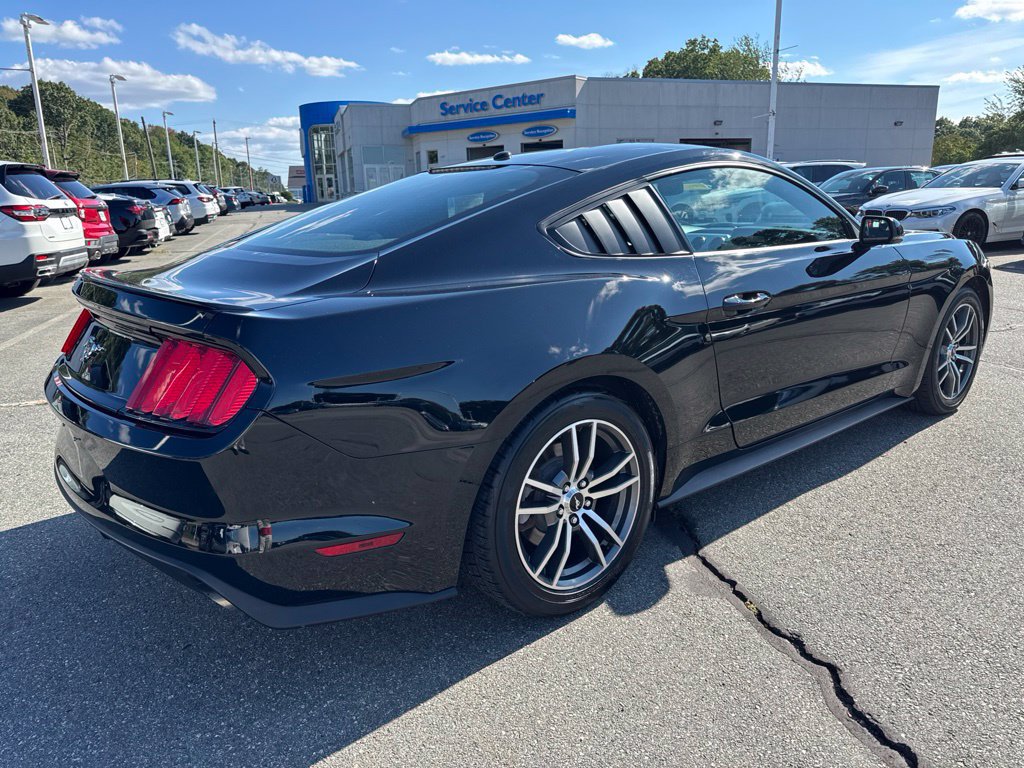 Used 2016 Ford Mustang Premium RWD image 7