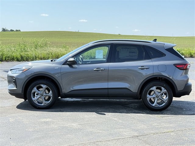 New 2025 Ford Escape ST-Line w/ Cold Weather Package image 12