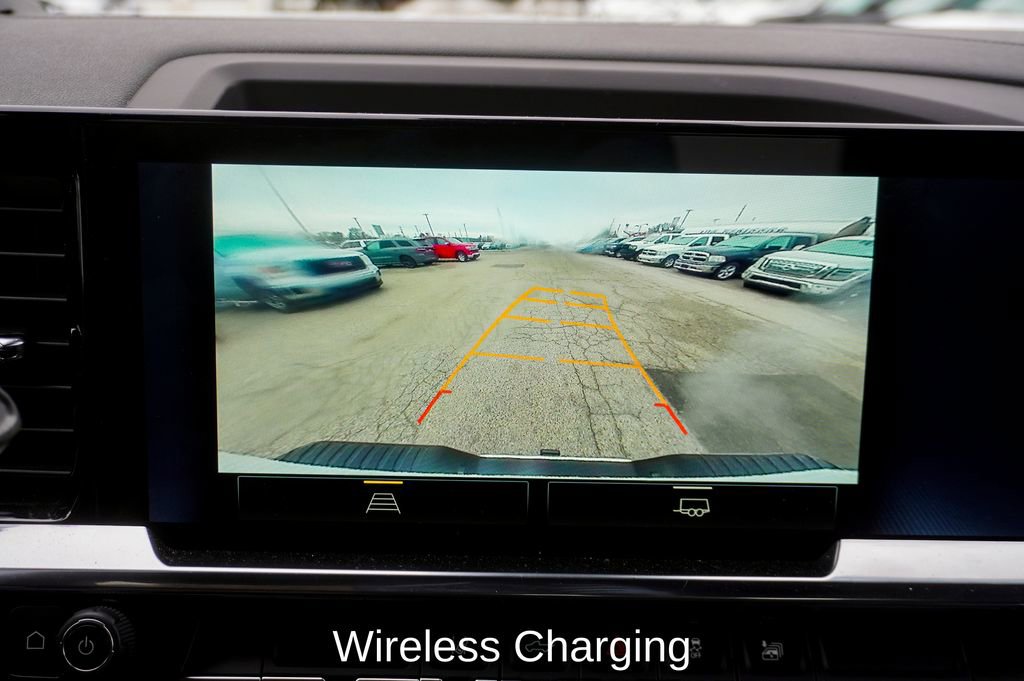 Used 2025 Chevrolet Silverado 2500 LT w/ Convenience Package image 13