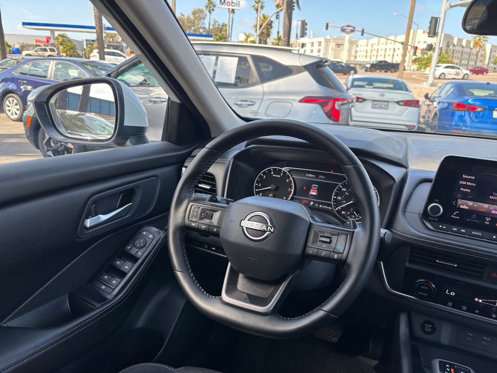 Used 2025 Nissan Rogue SV FWD image 36