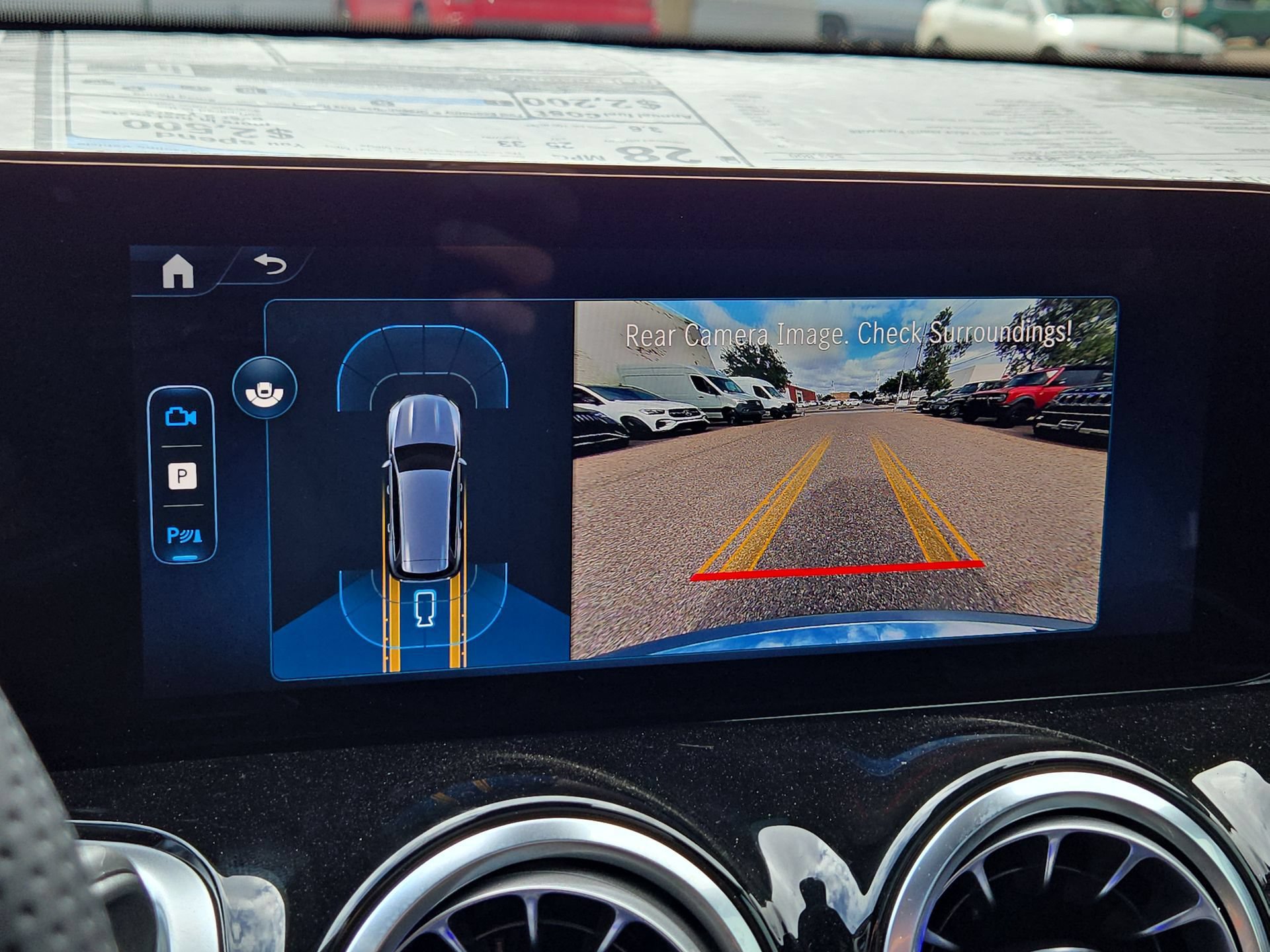 New 2026 Mercedes-Benz GLB 250 image 18