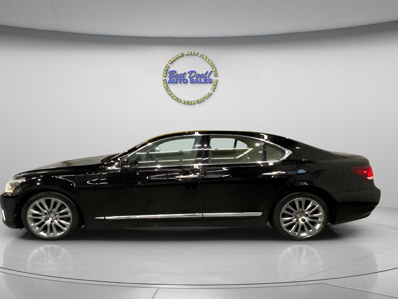 Used 2013 Lexus LS 460 AWD w/ Comfort Pkg image 2
