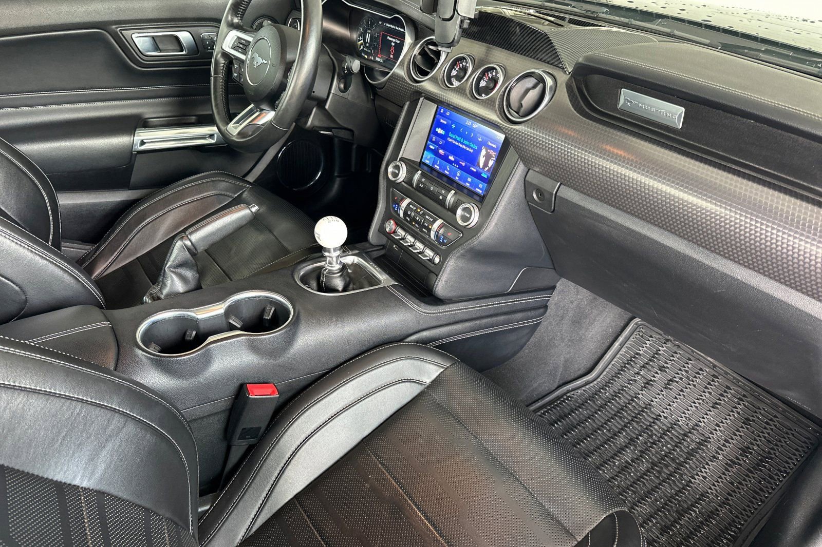 Used 2022 Ford Mustang GT Premium w/ GT Performance Package image 15