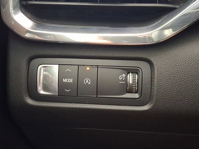 Used 2024 GMC Acadia Elevation w/ Luxury Package FWD image 32