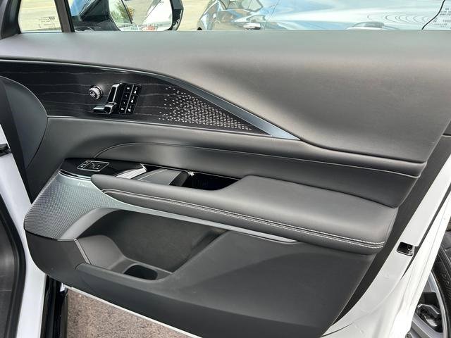 New 2026 Cadillac Lyriq V w/ Exterior Carbon Fiber Package image 24