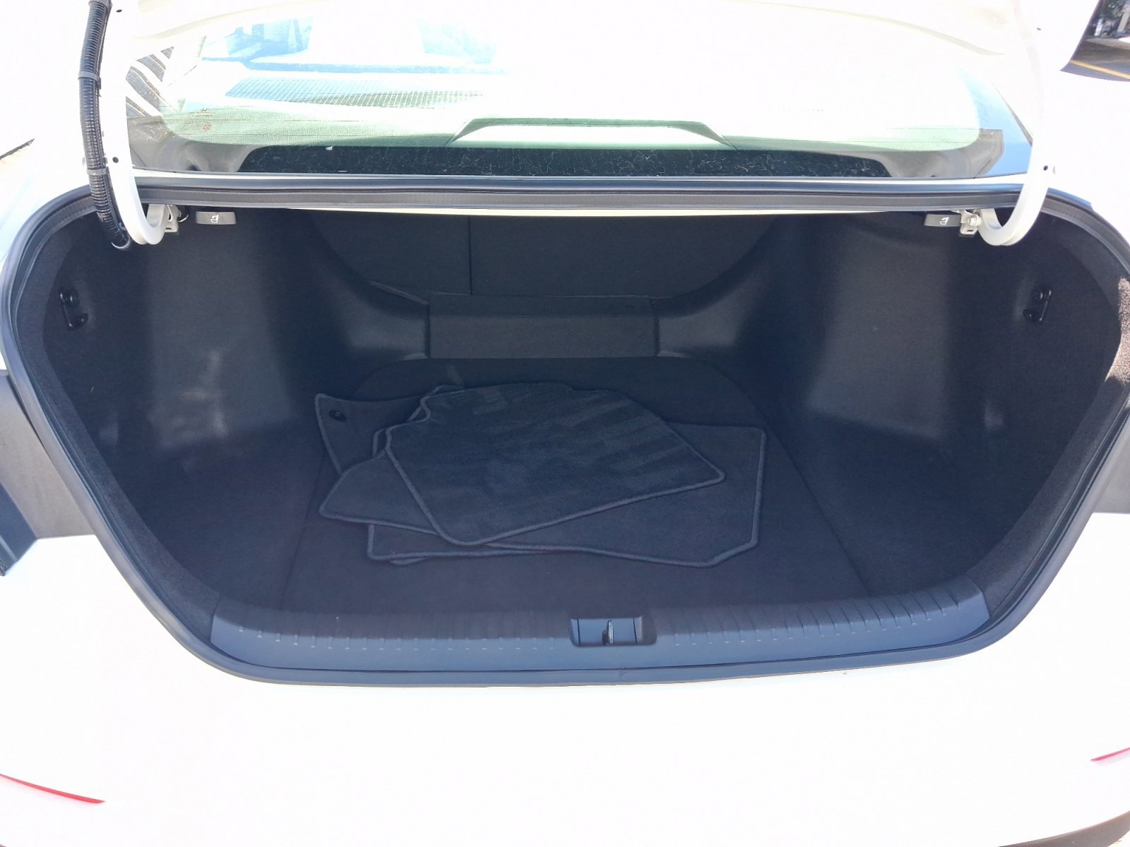 Used 2025 Honda Accord SE image 25