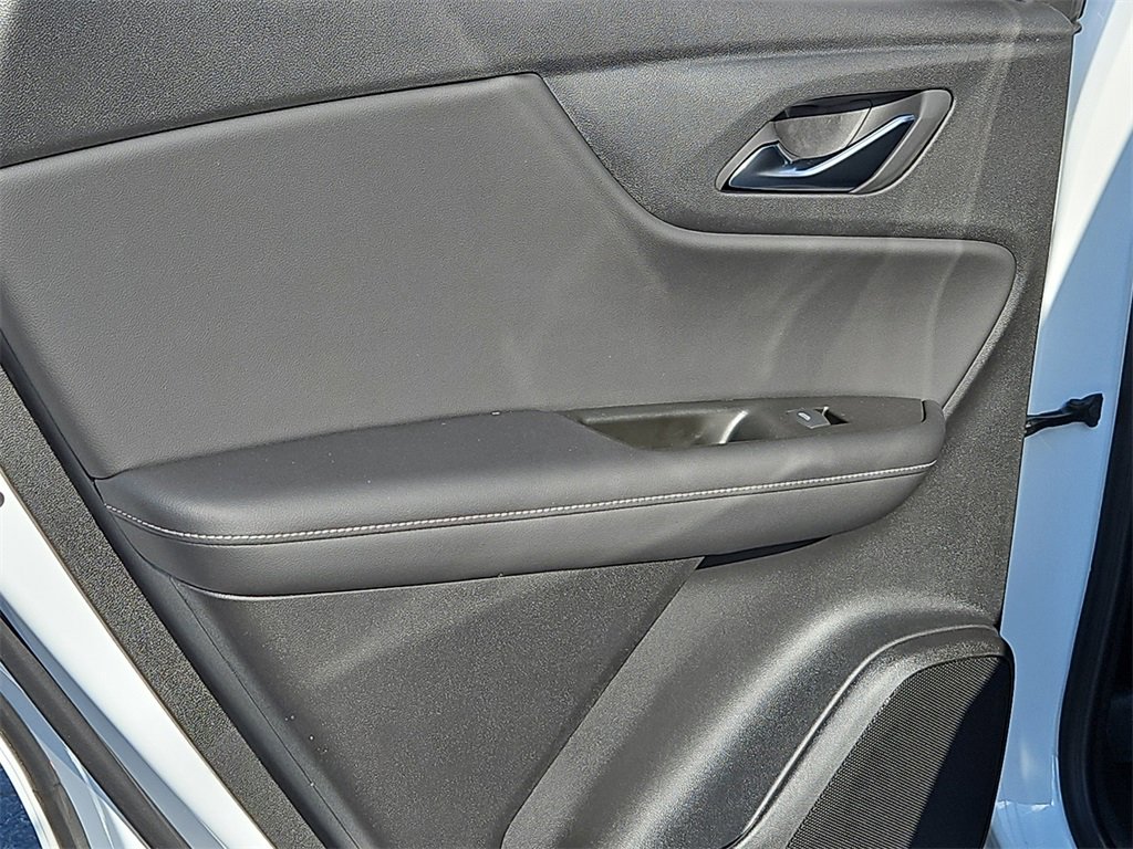 New 2025 Chevrolet Blazer LT w/ Convenience Package image 15