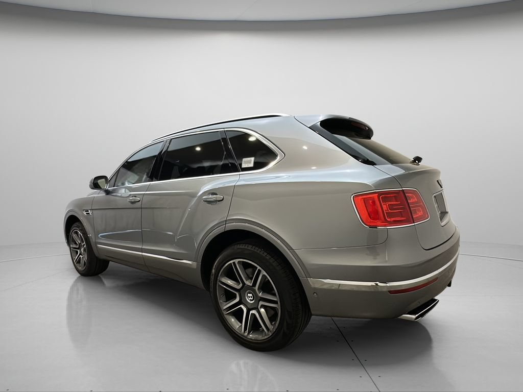 Used 2018 Bentley Bentayga Activity AWD/4WD image 4