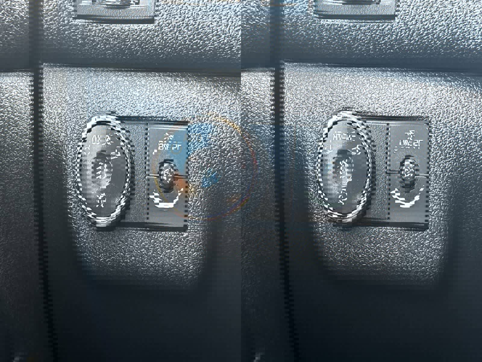 Used 2012 Buick Enclave Leather image 16