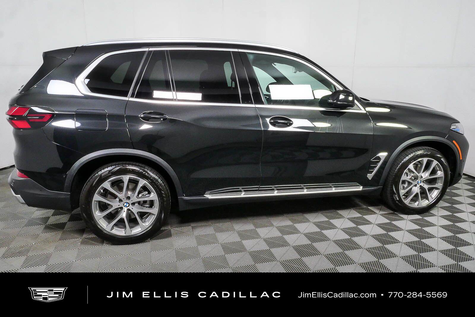 Used 2026 BMW X5 sDrive40i RWD image 2