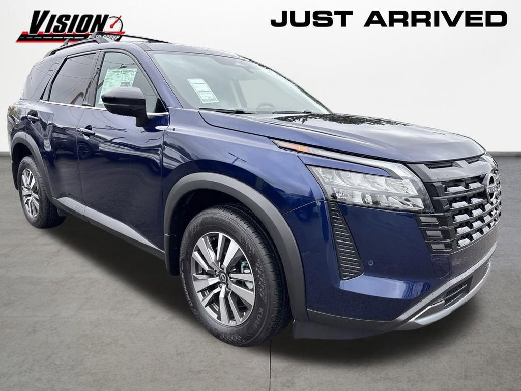New 2026 Nissan Pathfinder SL AWD/4WD image 3