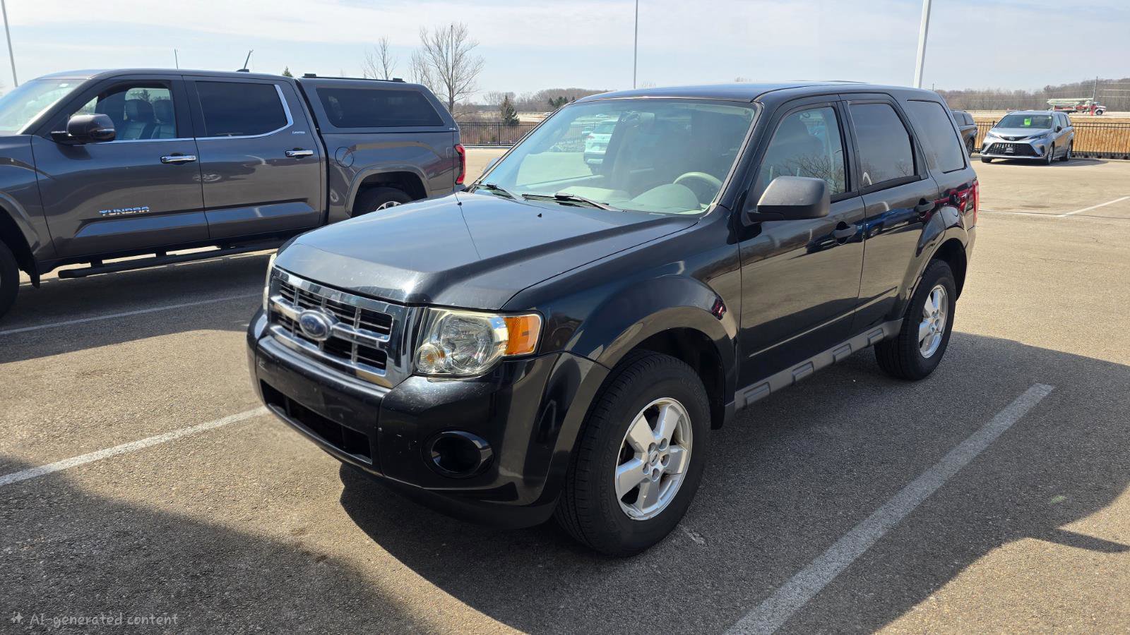 Used 2009 Ford Escape XLS FWD image 2