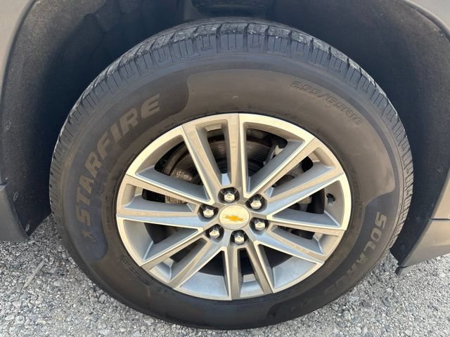 Certified 2023 Chevrolet Traverse LT AWD/4WD image 16