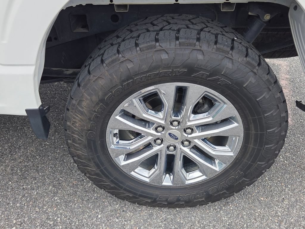 Used 2024 Ford F150 Lariat w/ FX4 Off-Road Package AWD/4WD image 16
