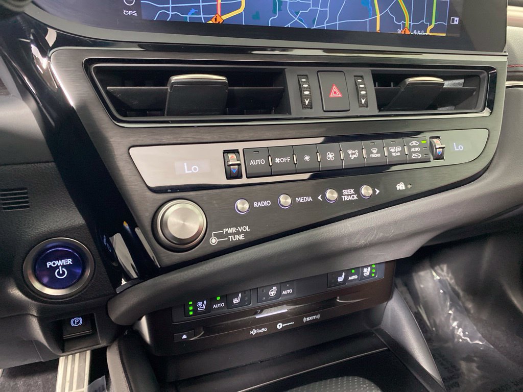 Certified 2022 Lexus ES 300h F Sport w/ Accessory Package 2 FWD image 19