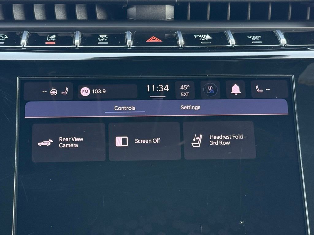 Used 2024 Jeep Grand Cherokee L Laredo image 14