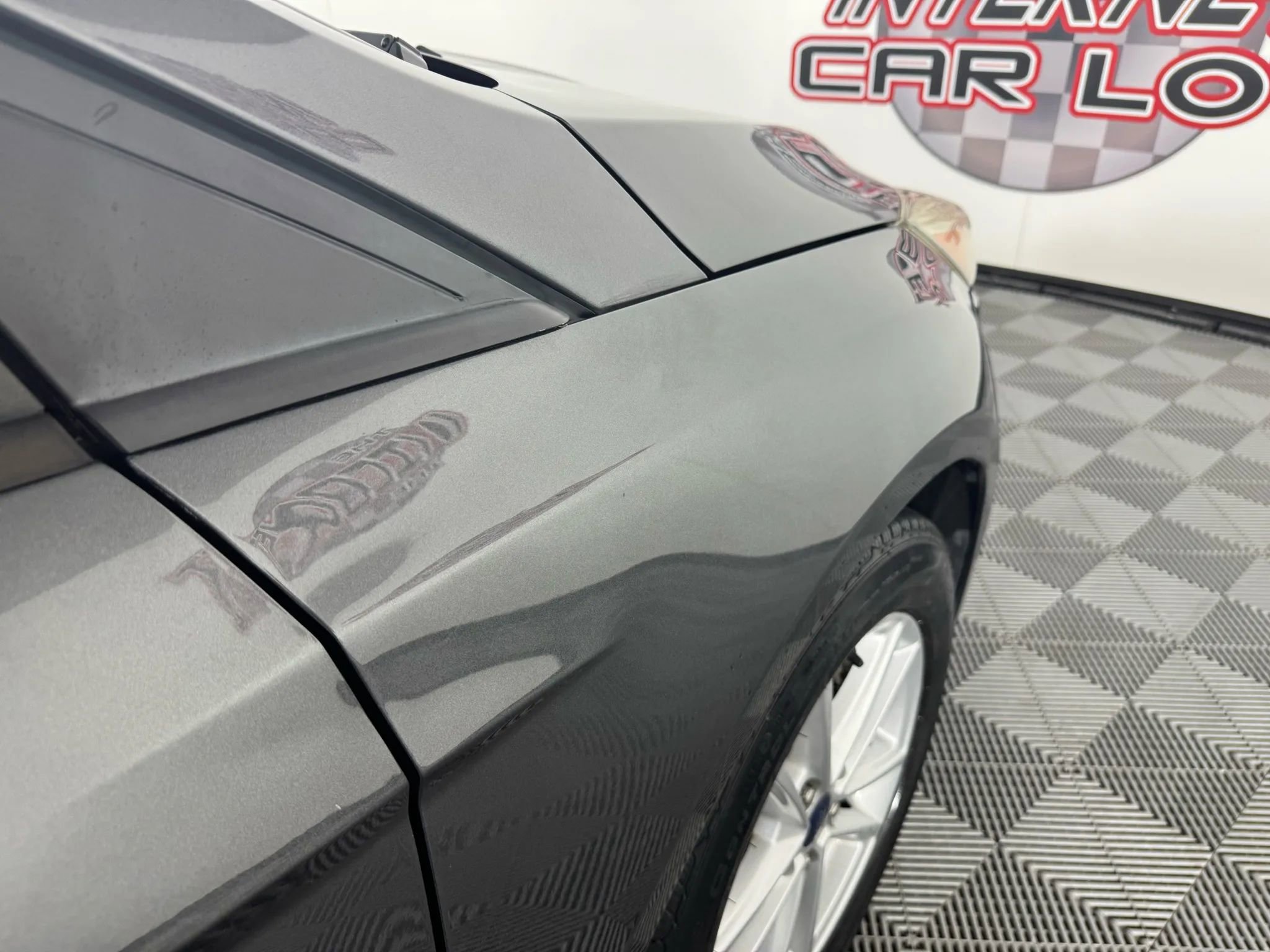 Used 2018 Ford Focus SE FWD image 29