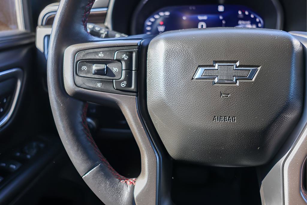 Used 2022 Chevrolet Tahoe Z71 w/ Luxury Package image 14