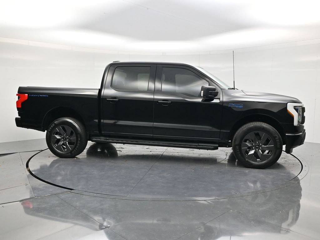 Used 2024 Ford F150 Lightning Flash AWD/4WD image 4