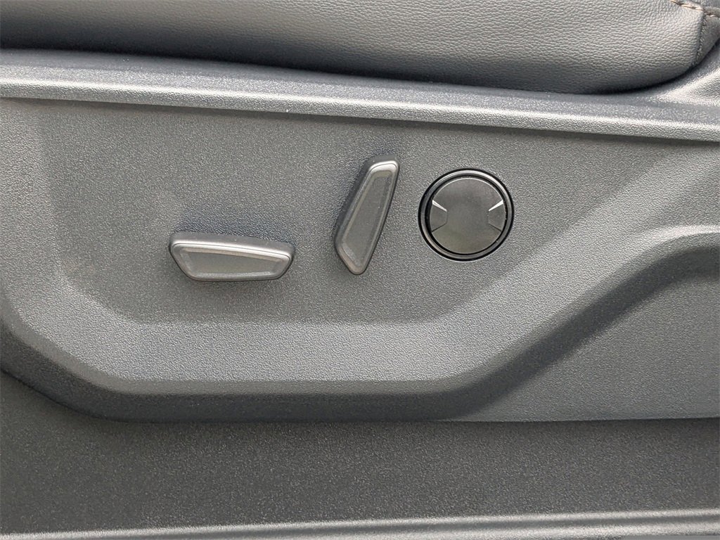 New 2026 Ford F250 Lariat image 20