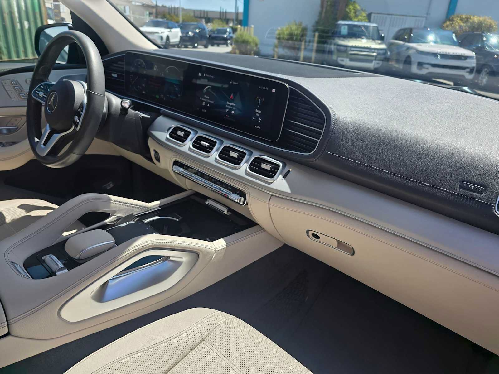 Used 2020 Mercedes-Benz GLS 450 4MATIC image 11